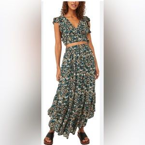 Free People Pretty Daze Set in Black Combo